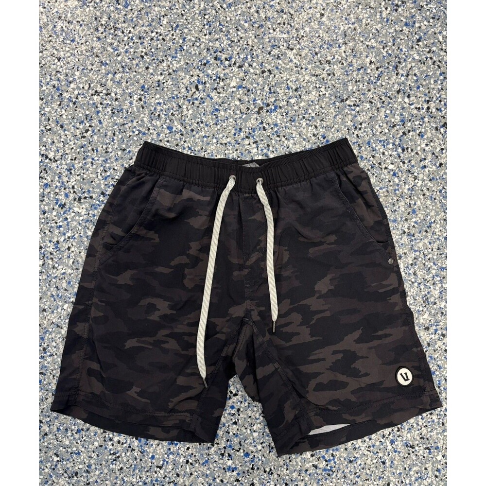 Vuori Men's Kore Shorts Black/Watercolor Camo Drawstring Size Small